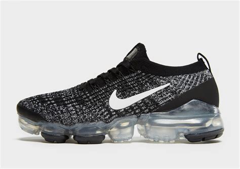 black Nike VaporMax women's